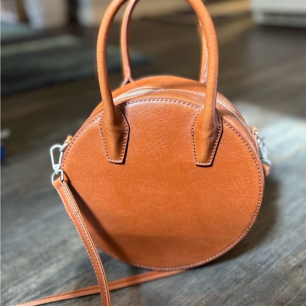 Mat & Nat KATE Crossbody Bag Brown